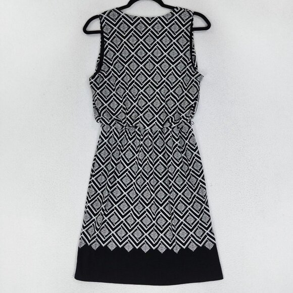 WHBM Dress Womens 6 Black White Geometric Print Sleeveless Casual V Neck - Picture 10 of 11